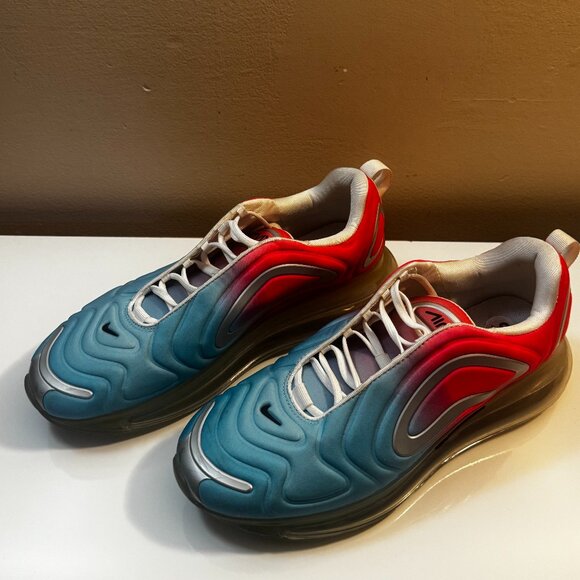 Shoes - Women's Nike Air Max 720 Pink Sea